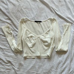 White long sleeve crop top